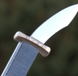 How to Use a Hori Hori Japanese Gardening Knife