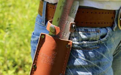 Hori Hori Knife Review: A Premium Japanese Gardening Tool