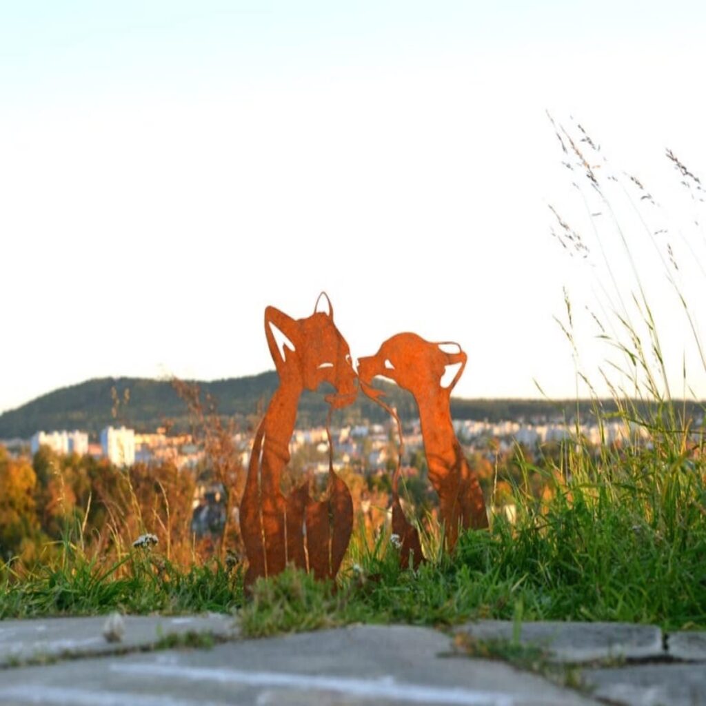 Garden Decoration Rusty Animal Garden Metal Yard Art Corten Steel Outdoor Decor Squirrel Yard Decor Handmade Decor