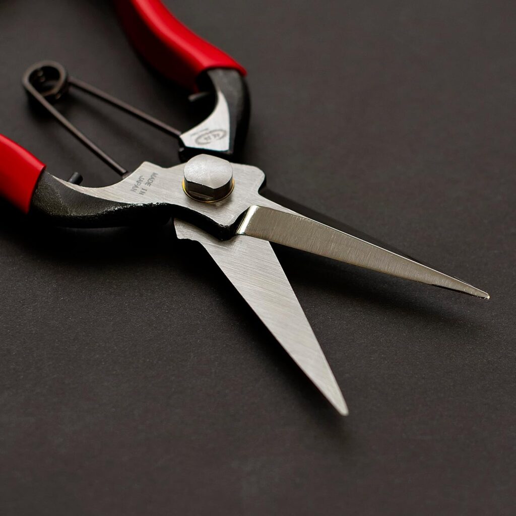 Japanese Garden Shears 7.8” Made in JAPAN, Professional Garden Scissors for Gardening, Harvesting, Bonsai, Ikebana, Hand Forged Japanese Steel Blade, Non-Slip Red