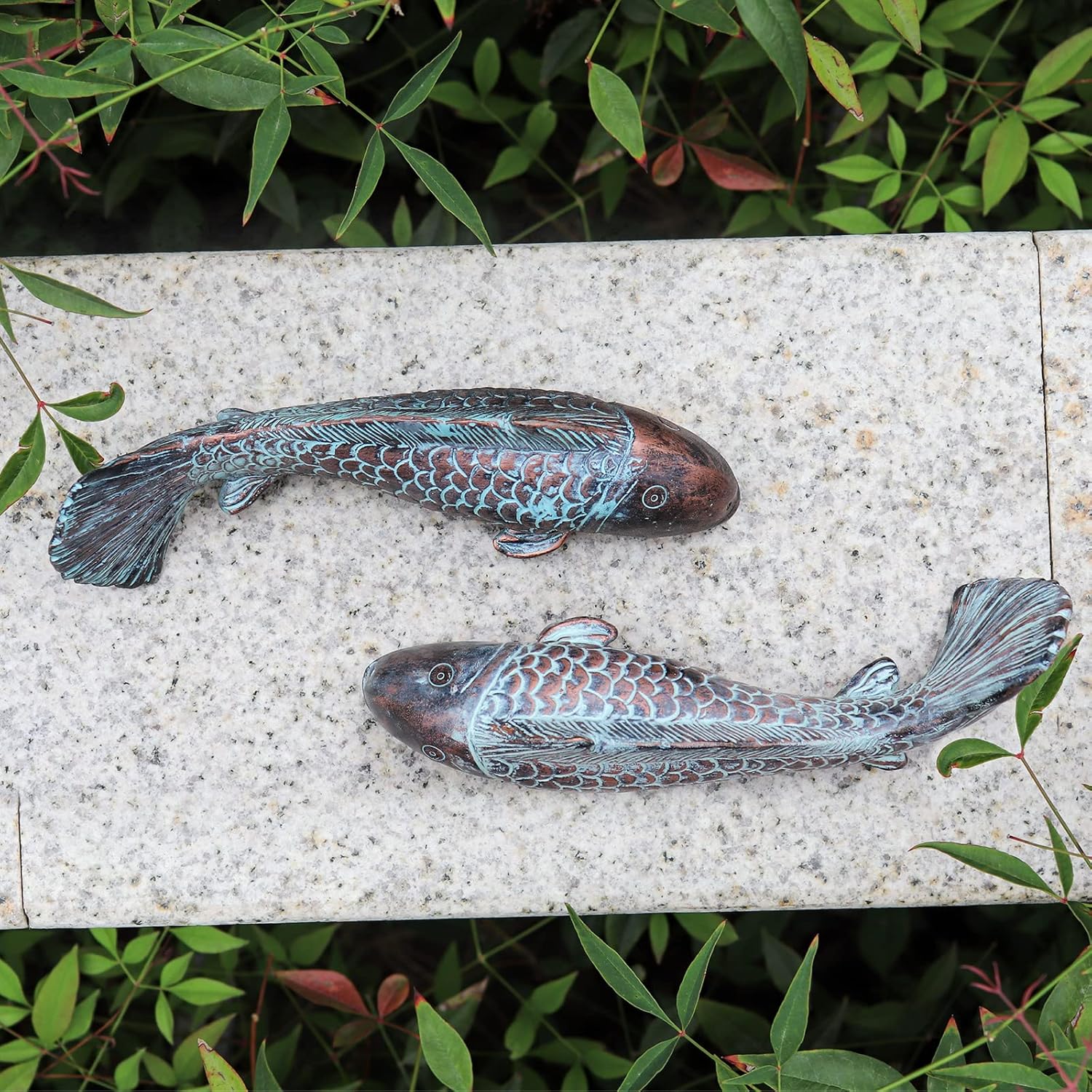 Koi Fish Decor, Luminous Outdoor Garden Fish Statues, Antique Koi Fish Sculptures, Resin Koi Fish Yard Art Decor, Fish Sculptures for Garden Pots Outdoor Patio Yard Lawn Pond Decoration