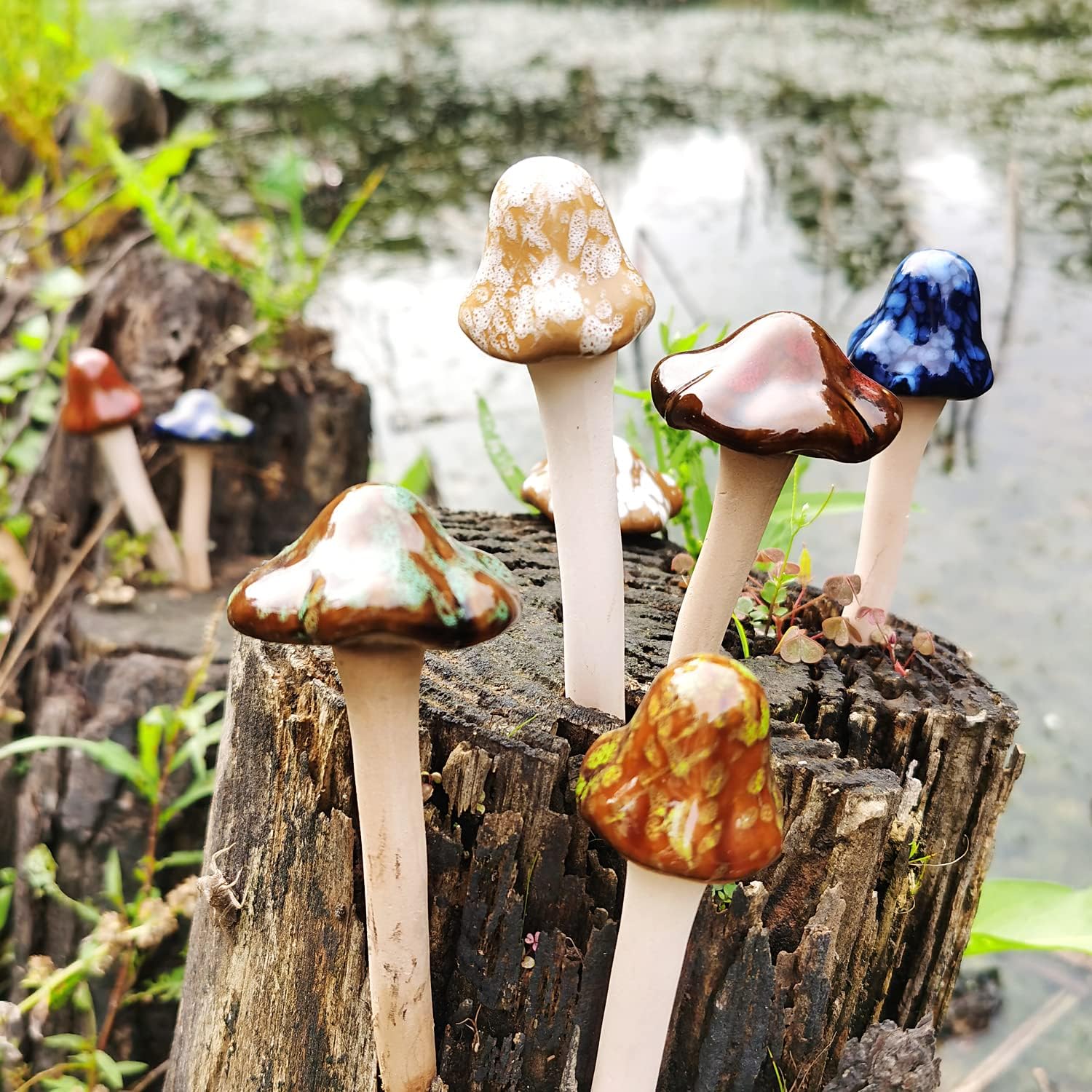 8PCS Ceramic Mushroom Statue Garden Pot Decoration Mushroom Figurine Indoor and Outdoor Flowerpot Decoration Lawn Tree Ornaments Pottery Accessories